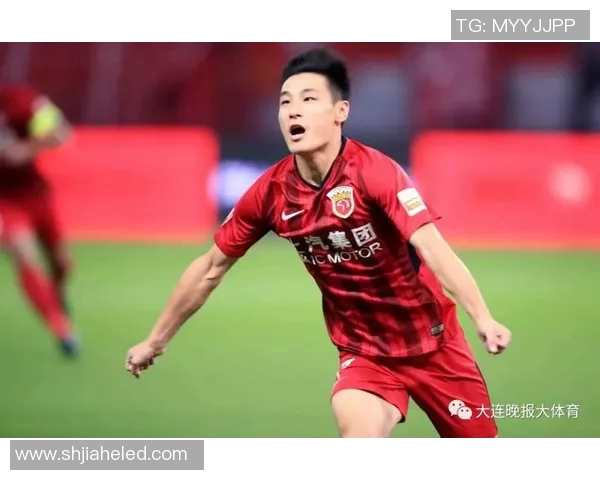 AEK拉纳卡与阿普尔激战在即球迷期待精彩对决与精彩进球